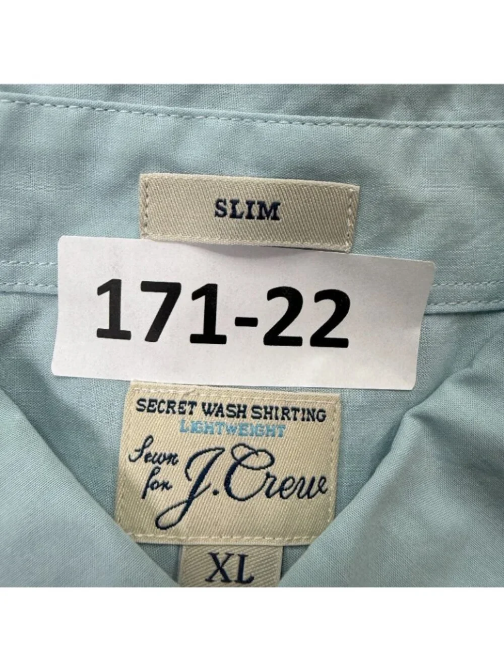 J.Crew Lightweight Button-Down Shirt Men XL Light Blue Slim Fit Performance